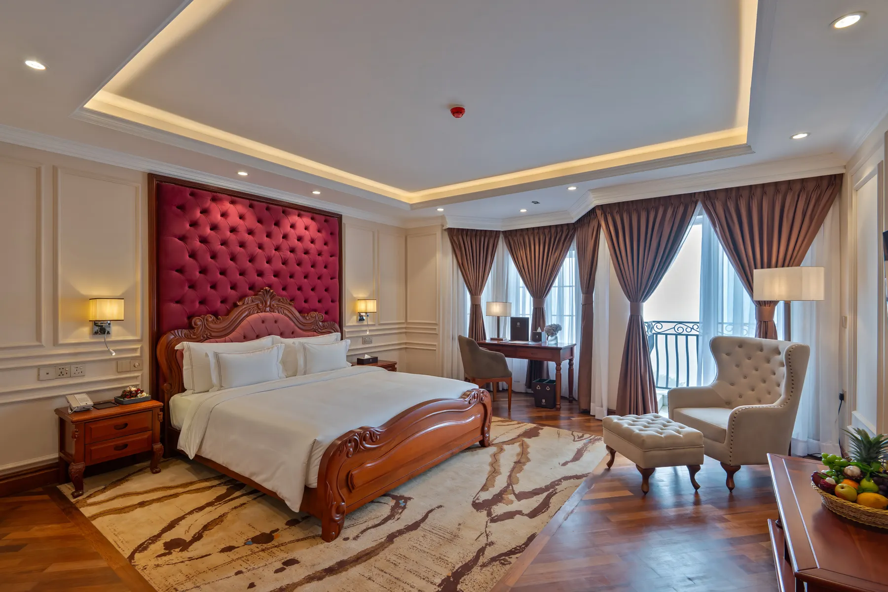 The Deluxe Room at Horton Heights with a balcony over the gardens