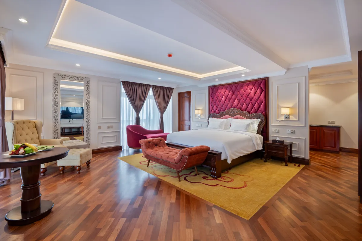 Executive Suite at Horton Heights