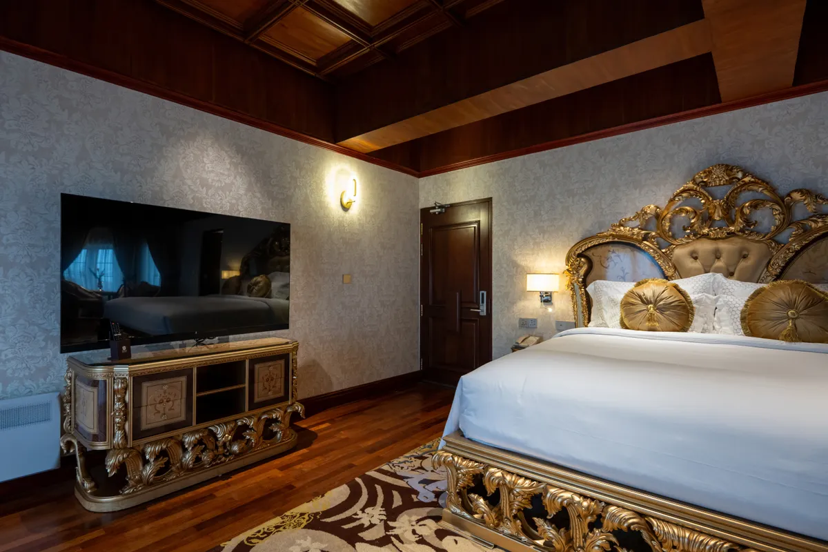 The Royal Suite at Horton Heights, view 3